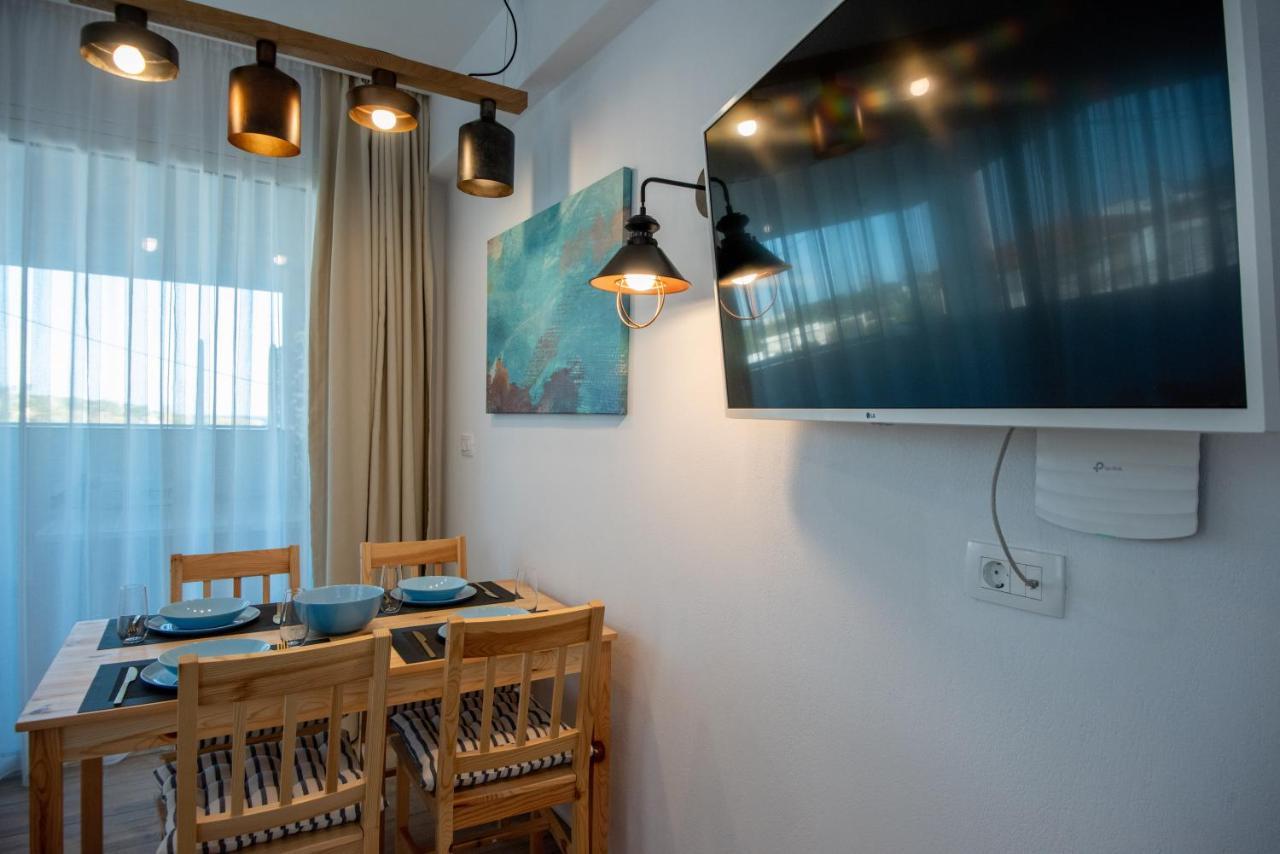 Ammos Lux Apartments Crete Agios Nikolaos Exteriör bild
