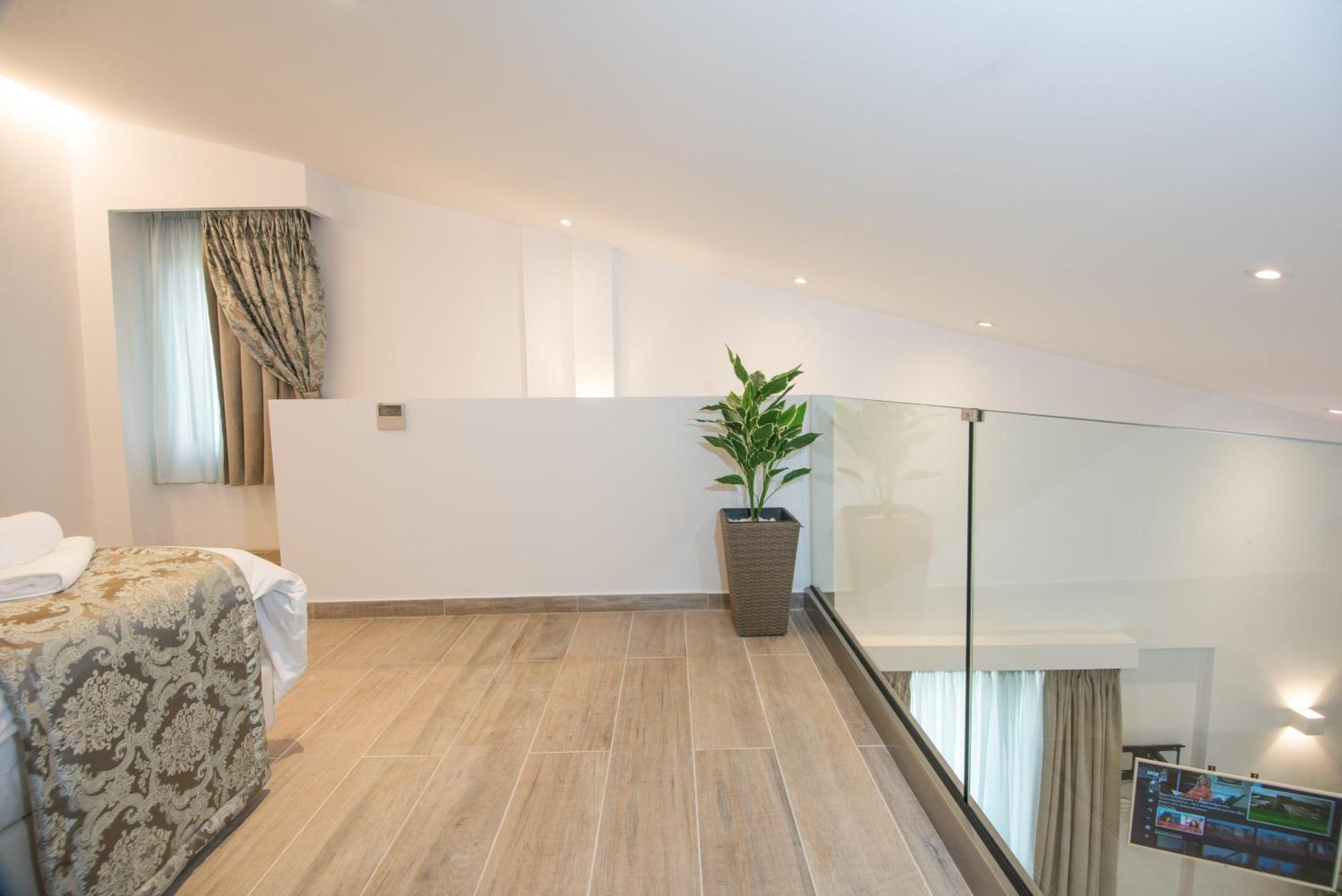 Ammos Lux Apartments Crete Agios Nikolaos Exteriör bild
